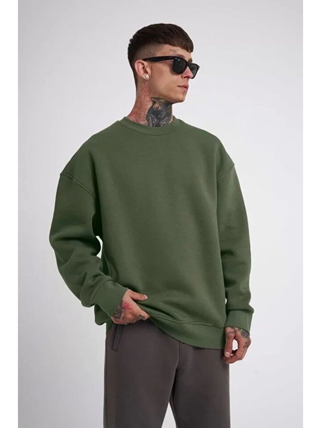 Unisex Biskilet Yaka Üç İplik SweatShirt - Haki