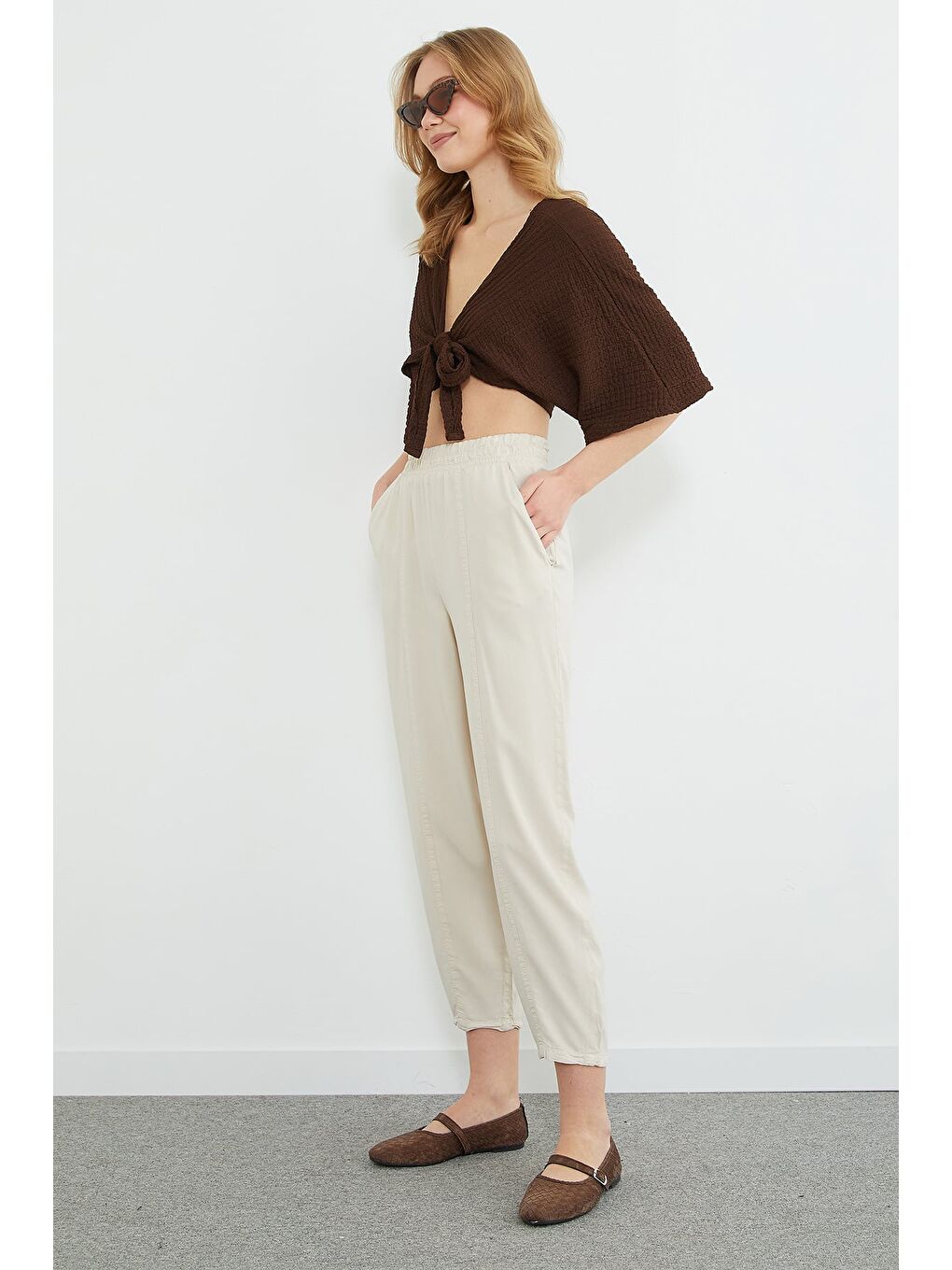 Bej Beli Lastikli Nervür Dikişli Şalvar Pantolon-3