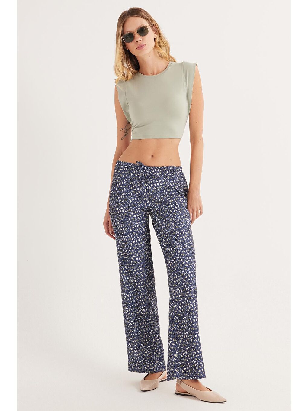 Mavi Kadın Relax Fit Rahat Kesim Beli Lastikli Bağlamalı Desenli Pantolon-3