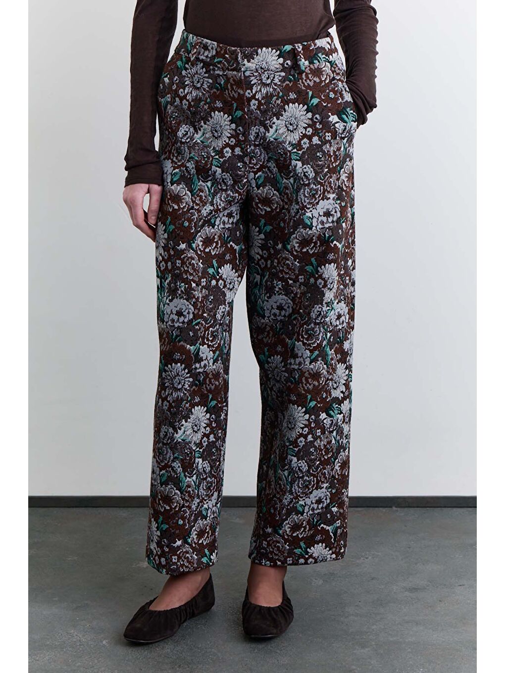 Jakarlı Desenli Pantolon Kahverengi-1