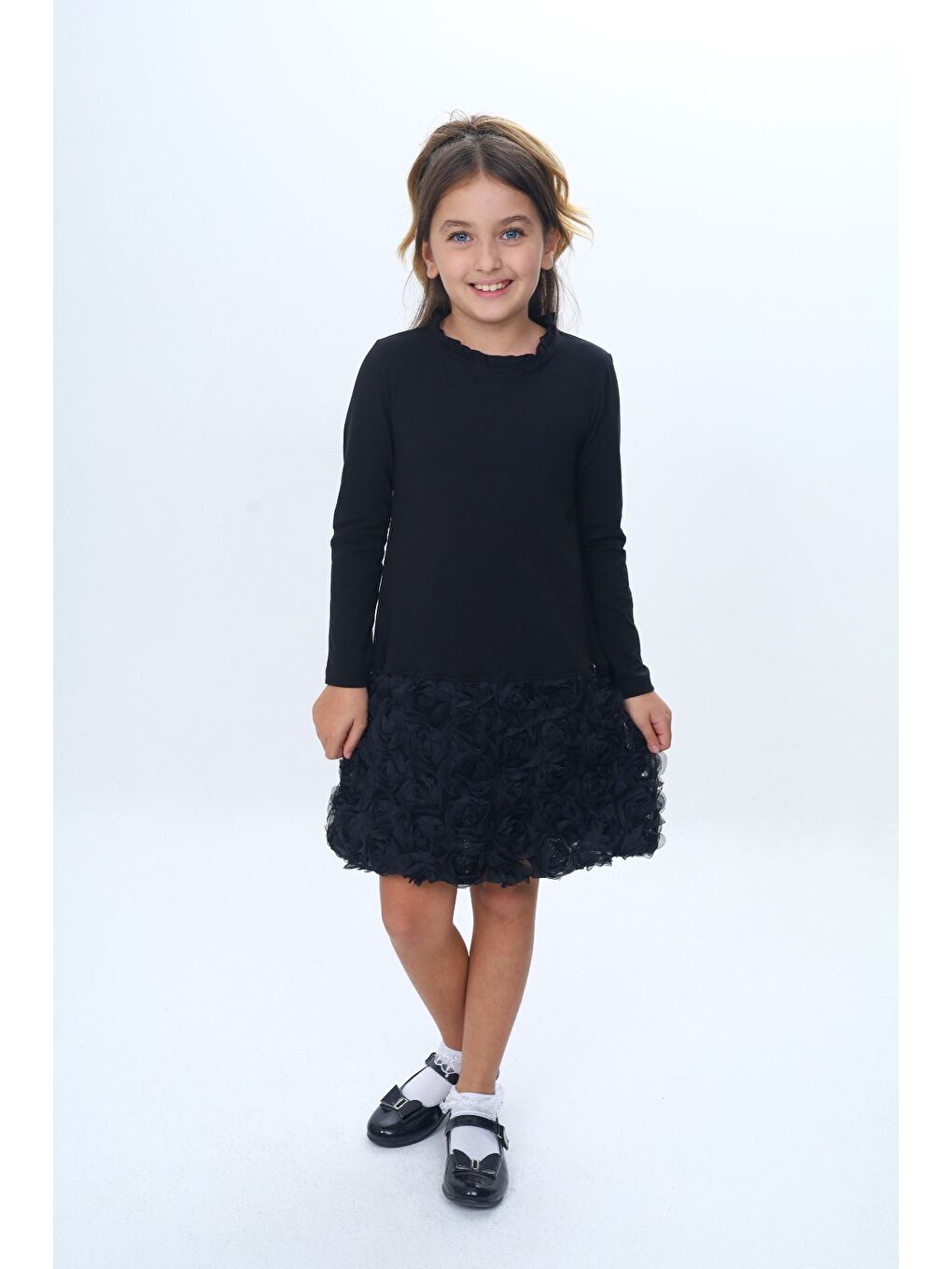 Siyah Kız Çocuk Yaka Fırfır Etek 3D Güllü Elbise