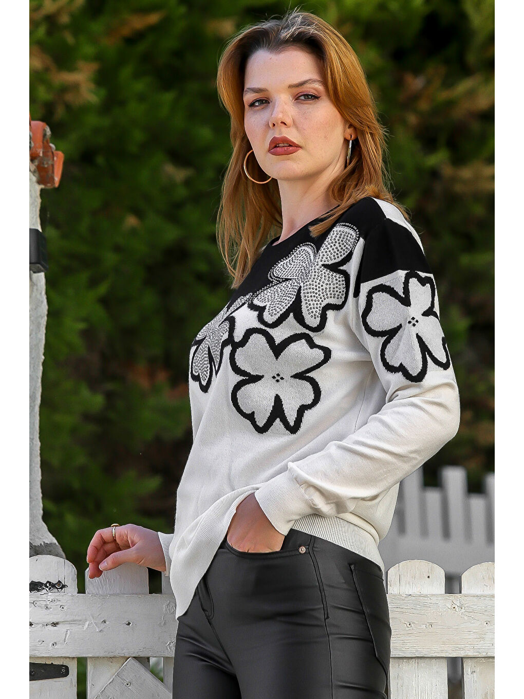 Ekru Yuvarlak Yaka Uzun Kol Çiçekli Troklu Casual Triko Kazak 65 60-1