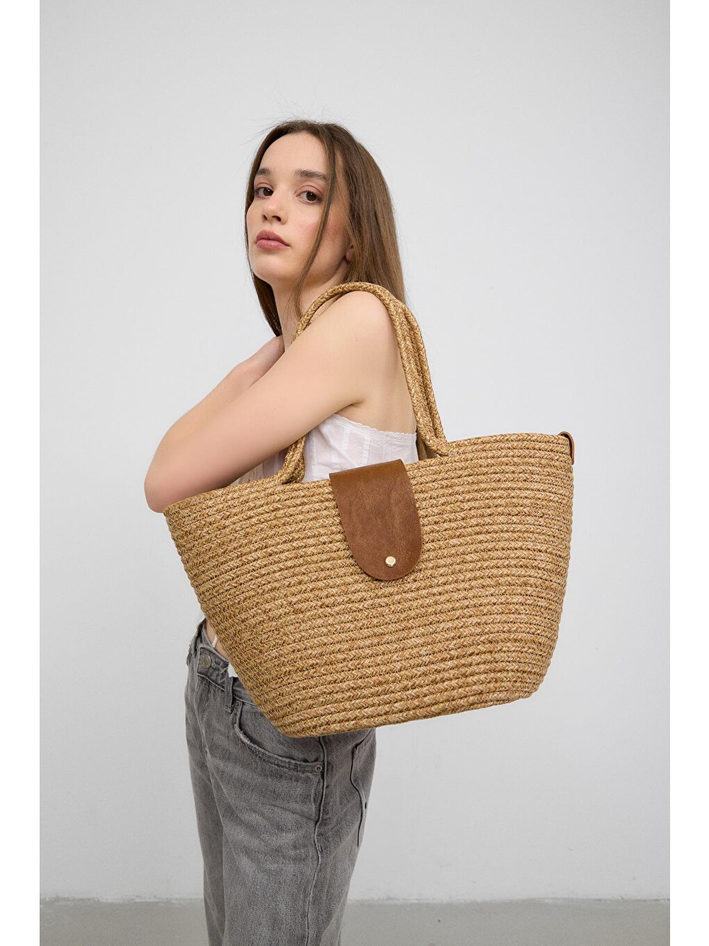 Bej Duffy Kapaklı Handmade Hasır Tote Çanta Vizon-1