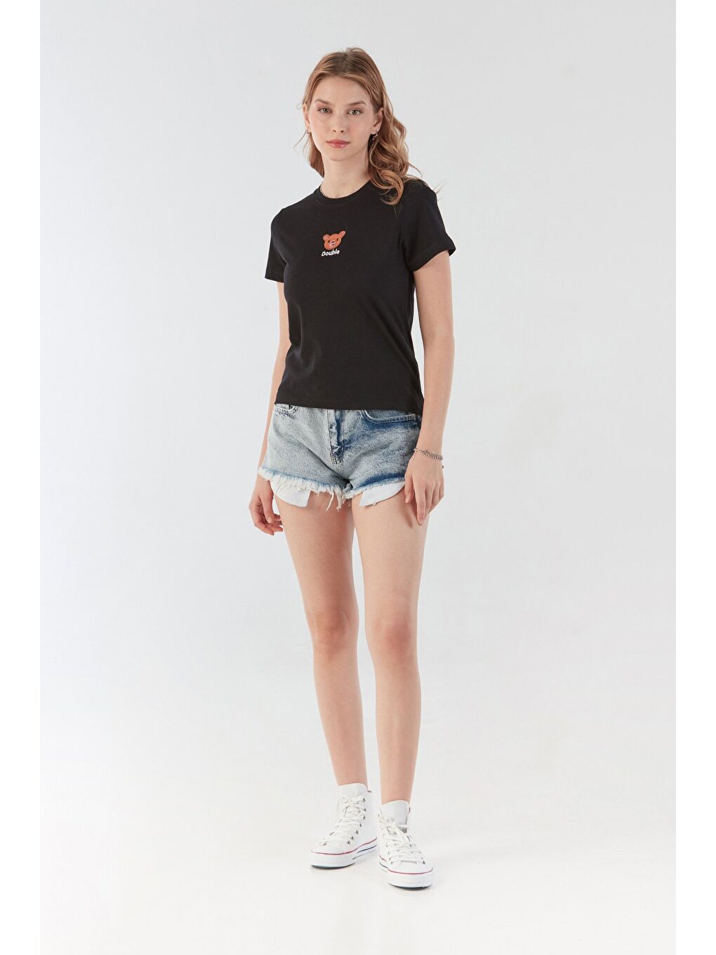 Siyah Ayıcık Ve Yazı Nakışlı Tişört-3