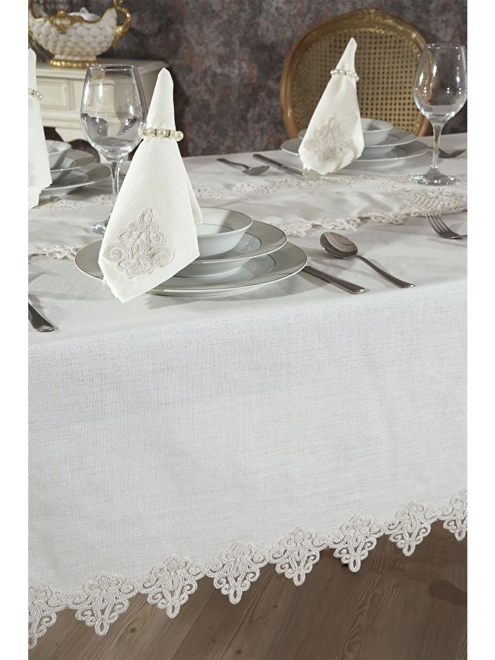 Ekru Yonca Masa Örtüsü 26 Parça Krem-4