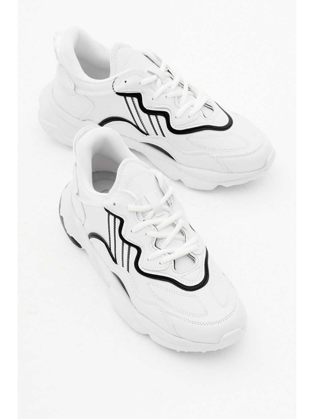 Unisex Beyaz Siyah Rahat Kalıp Yüksek Taban Şeritli Bağcıklı Spor Ayakkabı-2