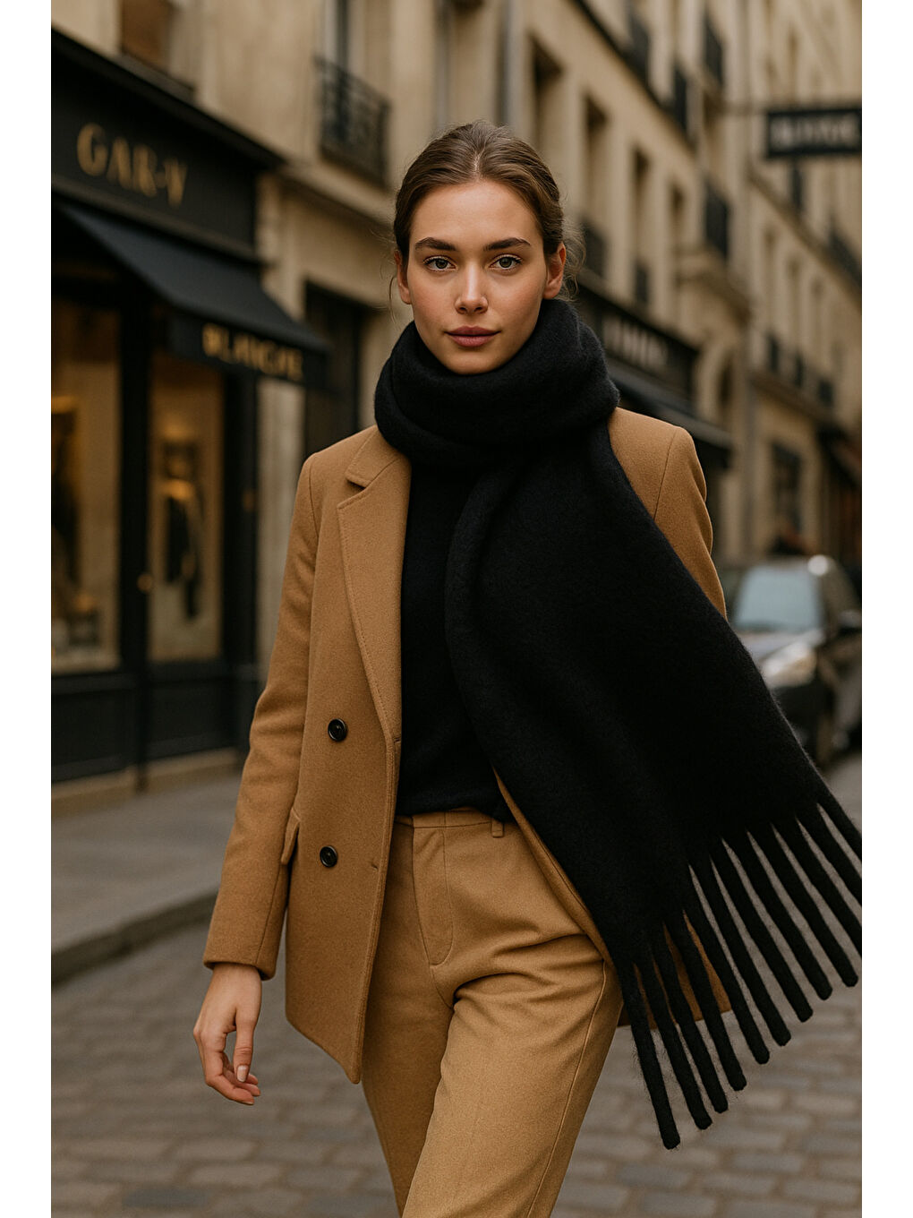 Kadın Siyah Püsküllü İthal Atkı-Şal SAL1295-1