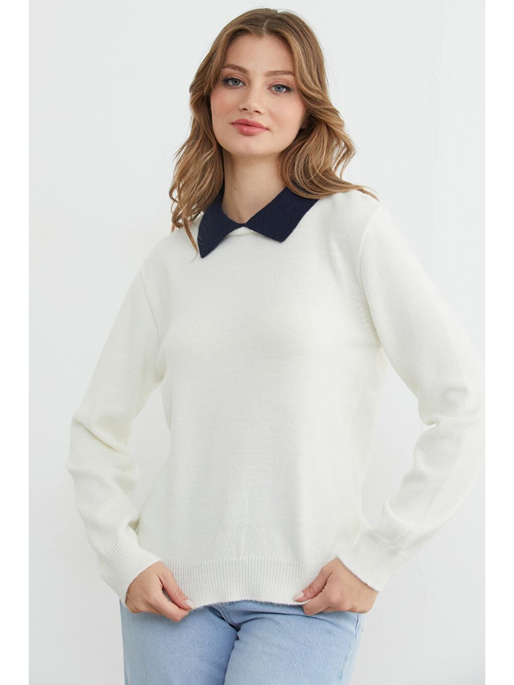 Ekru Basic Polo Yaka Triko Kazak