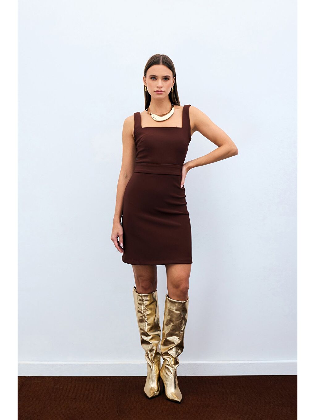 Kahverengi Düz Kısa Etek - Kahve-1