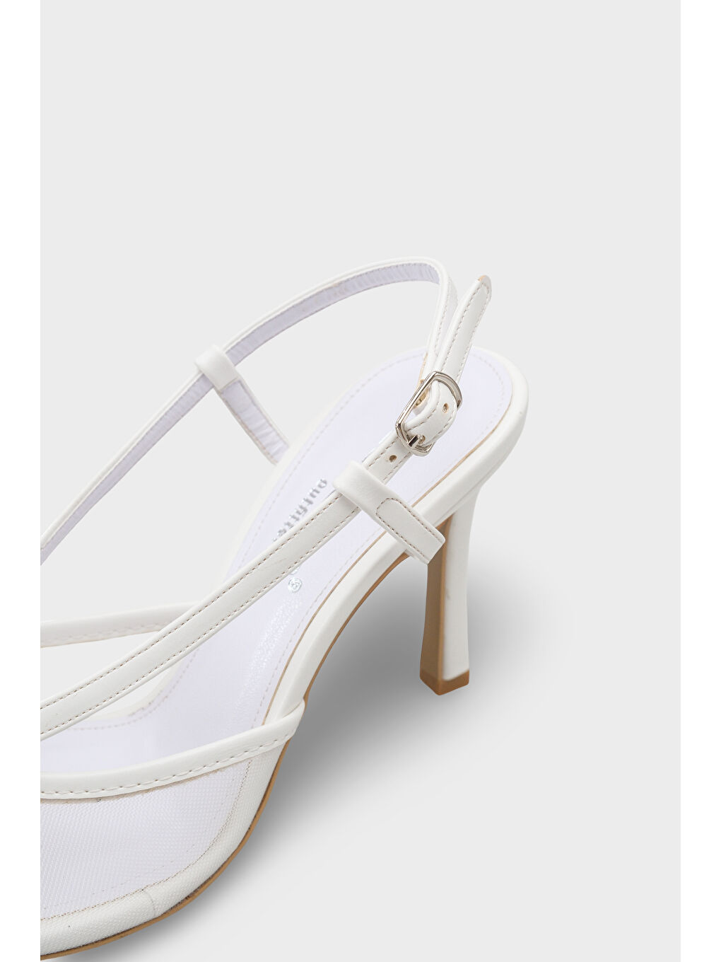 Beyaz Reina Fileli Yuvarlak Burunlu Fiyonklu Yüksek Topuklu Bantlı Kadın Ayakkabı-3