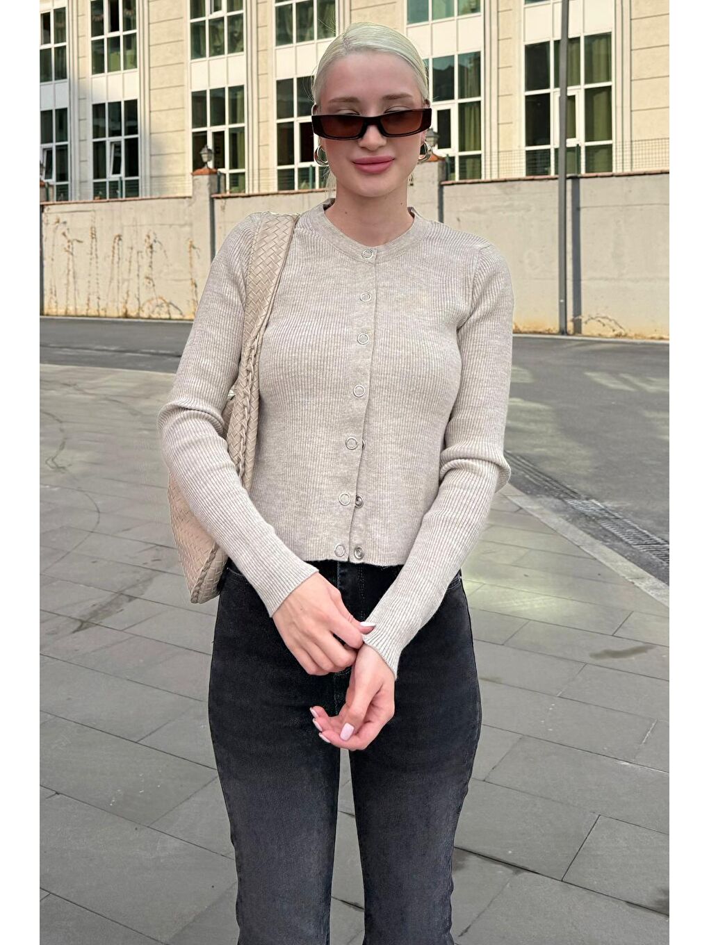 Bej Çıt Kapamalı Triko Kadın Hırka Mg2579-1