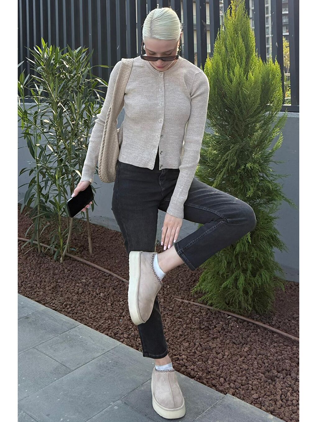 Bej Çıt Kapamalı Triko Kadın Hırka Mg2579-3