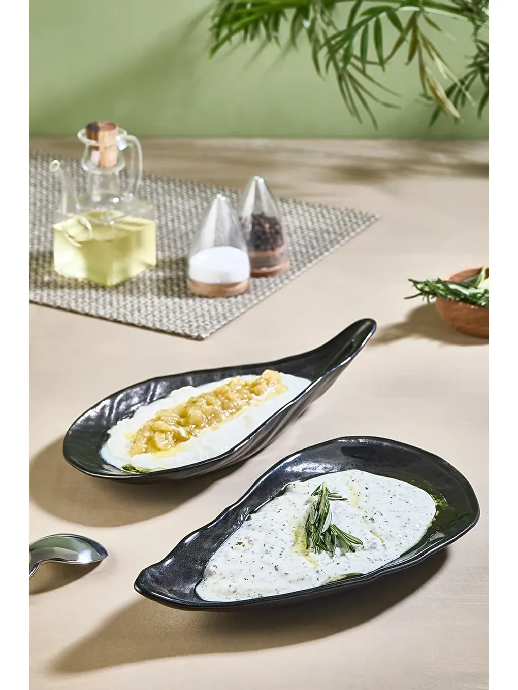 Siyah İstiridye Cam Meze Servis Tabağı - 2' Li Paket