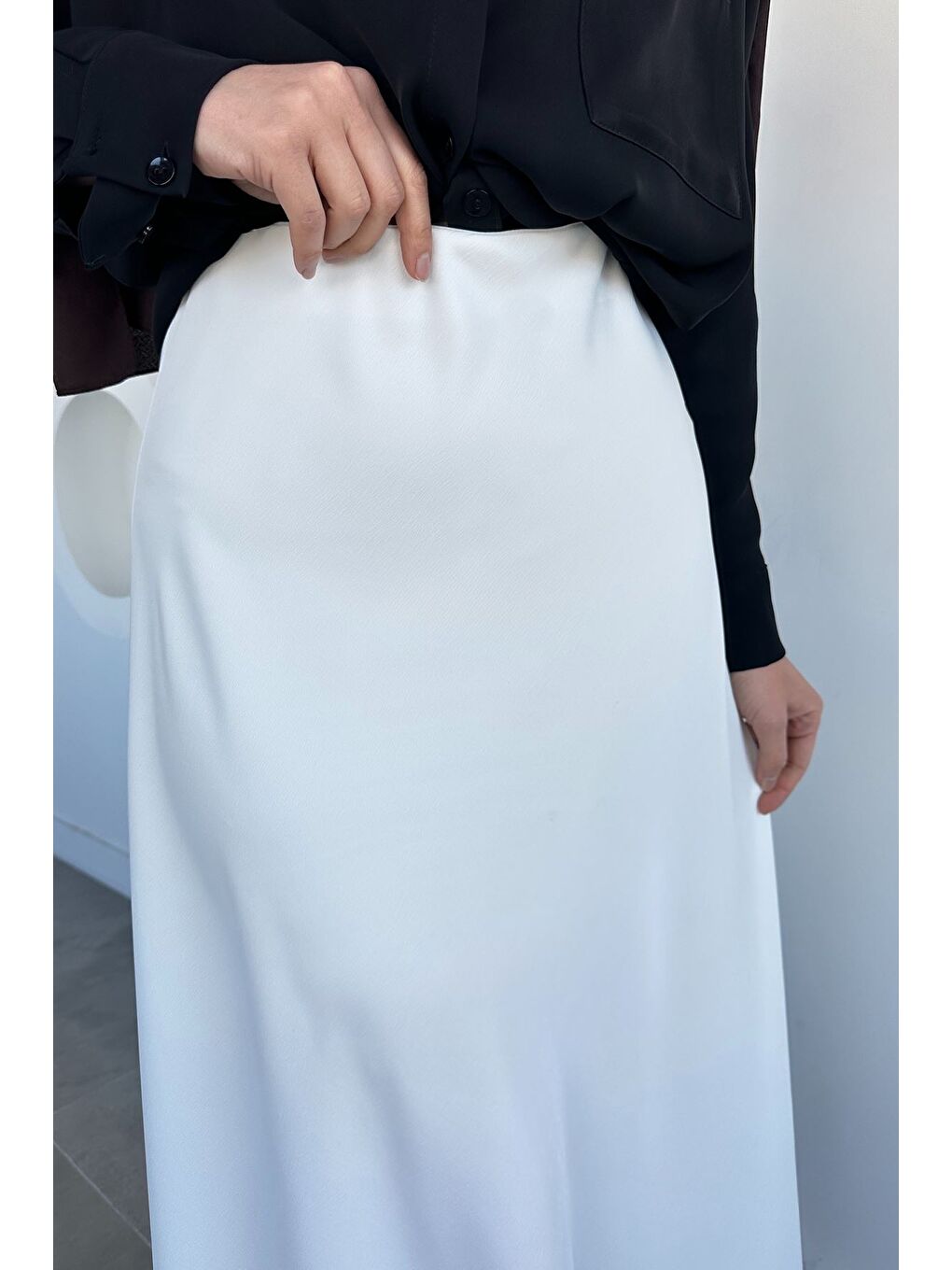 Ekru Bel Lastikli Saten Tesettür Etek-6