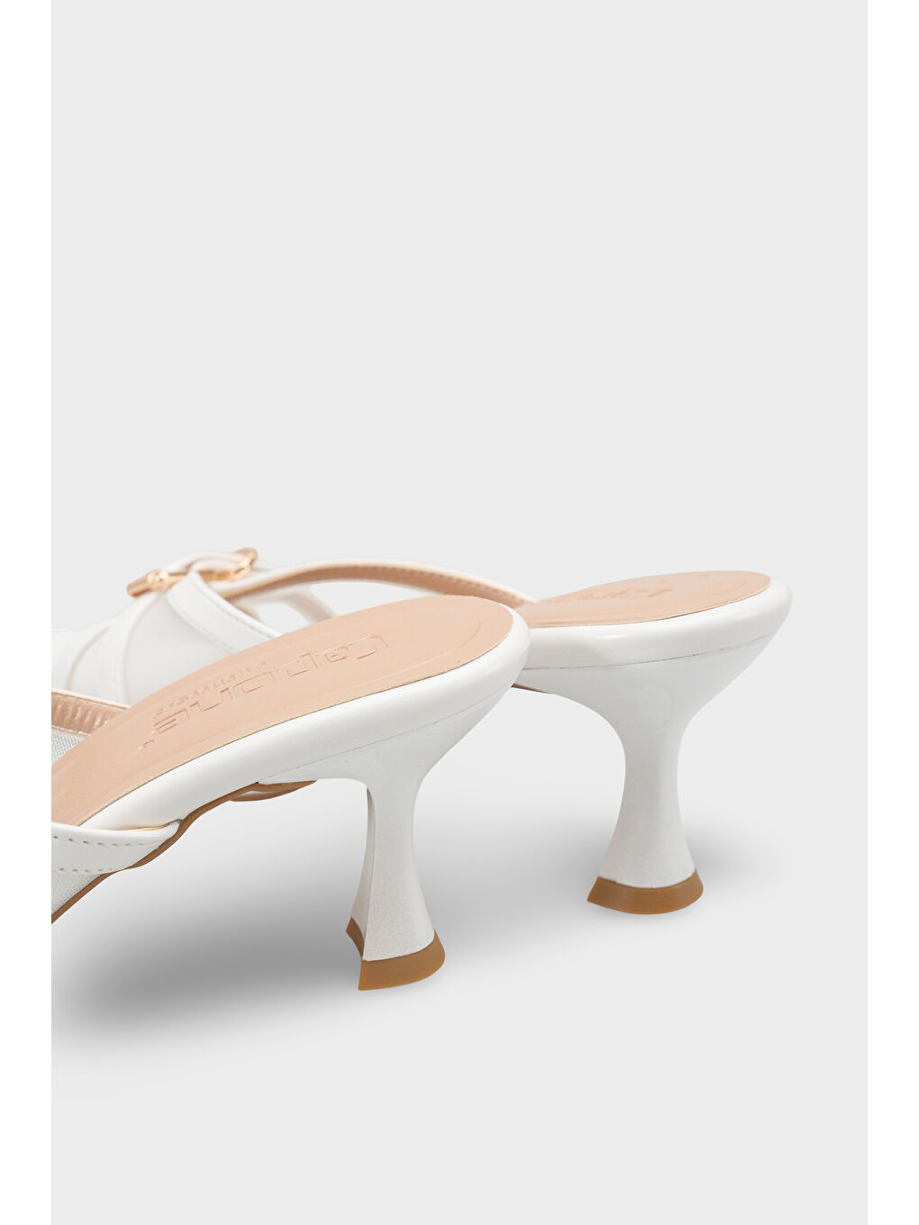 Beyaz Marnie Sivri Burunlu Fileli Metal Tokalı Orta Topuklu Kadın Terlik-3