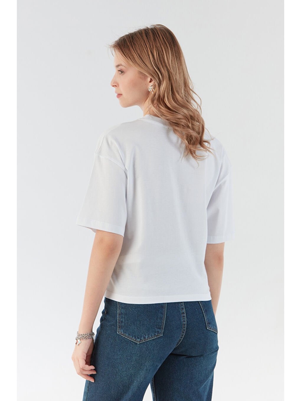 Beyaz Civciv Baskılı Kısa Kol Tişört-2