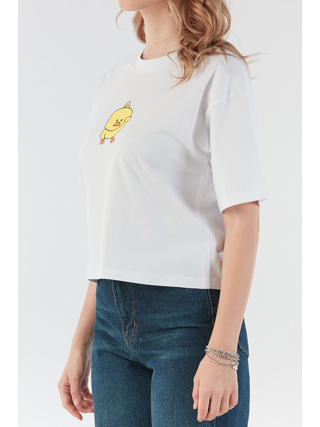 Beyaz Civciv Baskılı Kısa Kol Tişört-4