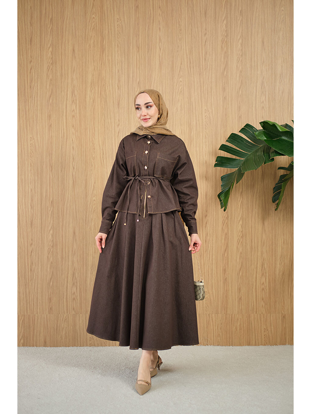 Kadın Çift Cep Detay Bel Bağlamalı Jean Takım Kahverengi