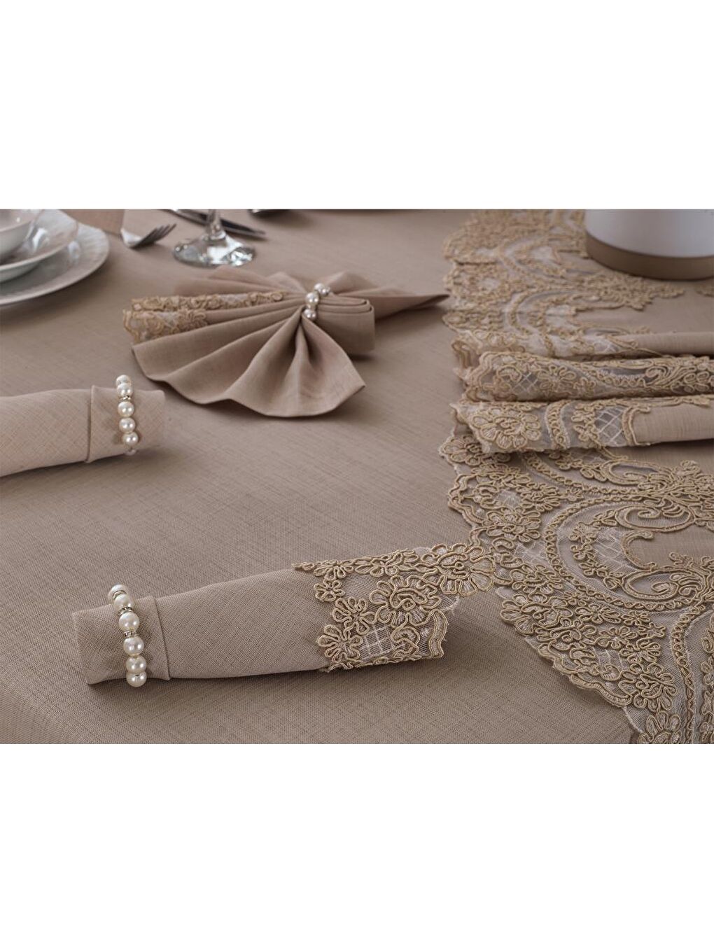 Kahverengi Lisa Masa Örtüsü Takımı 18 Parça Cappucino-3