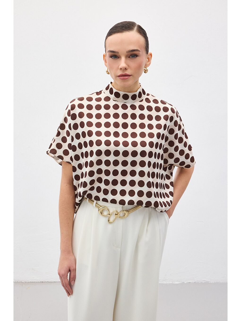 Kahverengi Yarasa Kol Salaş Bluz - Puanlı Kahve-2