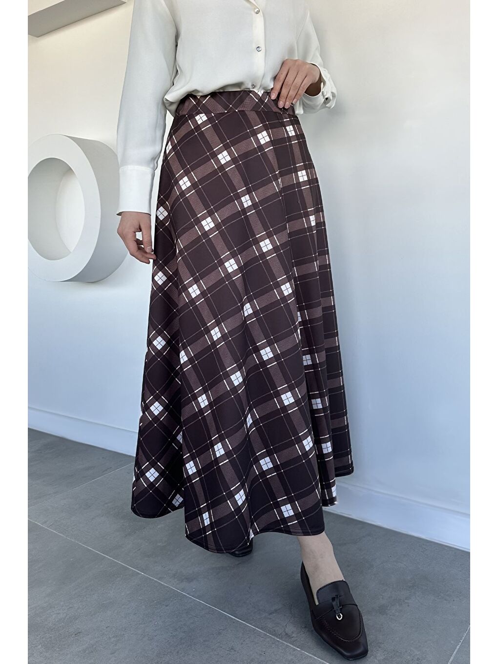 Kahverengi Kadın Ekose Desenli Tesettür Etek