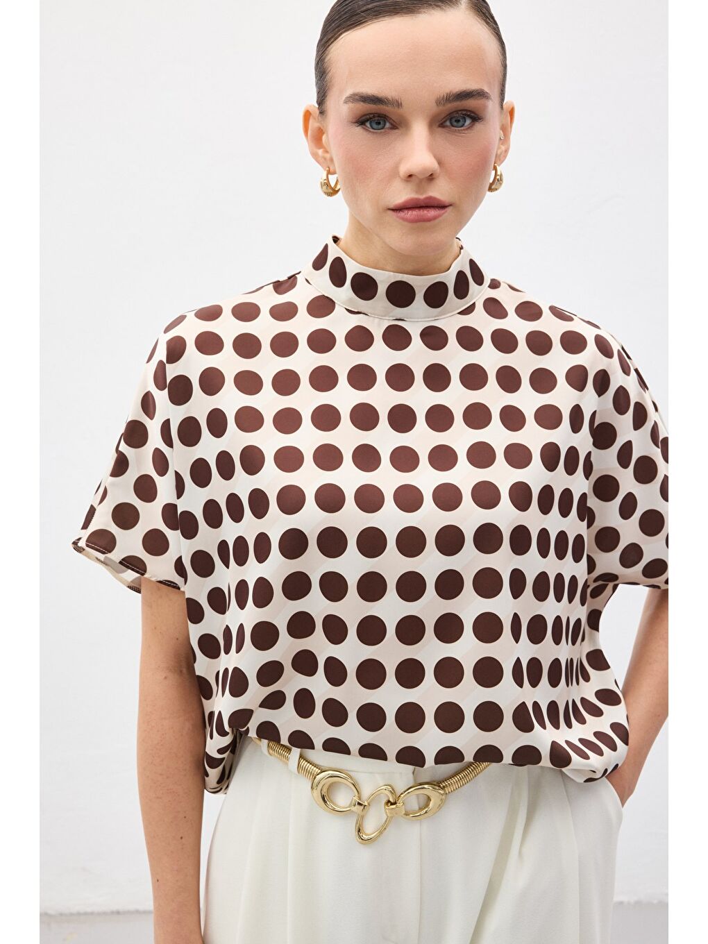 Kahverengi Yarasa Kol Salaş Bluz - Puanlı Kahve-4