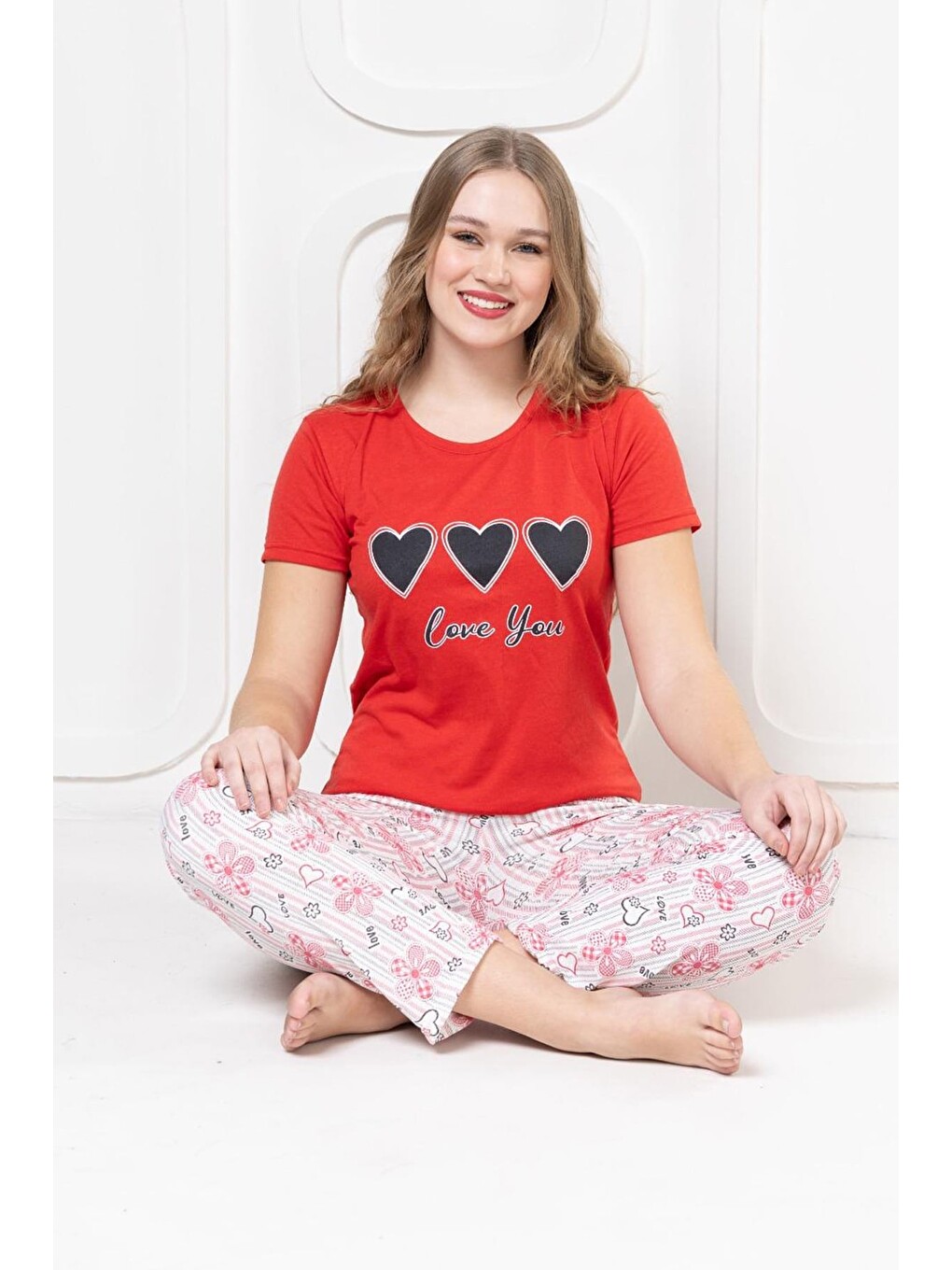 Kırmızı Heart Baskılı Kısa Kollu Pijama Takımı