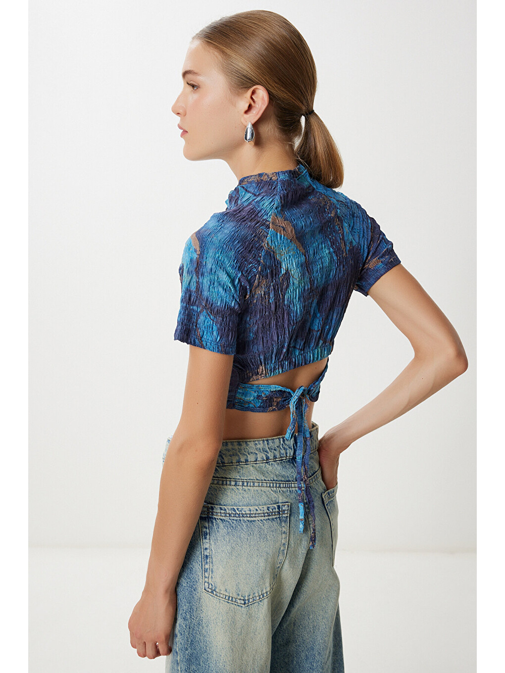 Lacivert Desenli Crop Krinkıl Bluz LACİVERT LAN0048-2