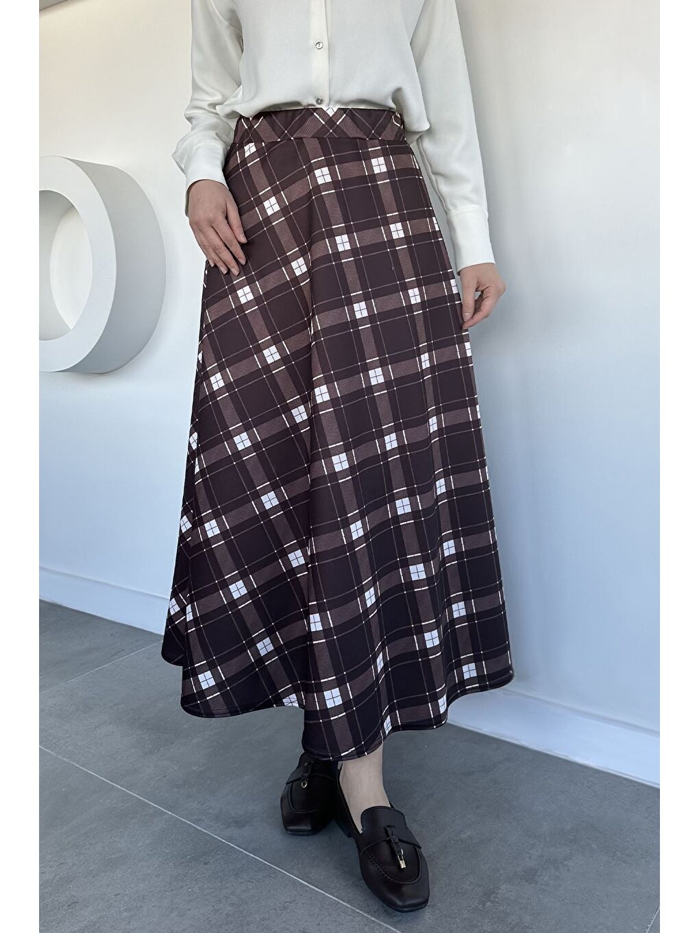 Kahverengi Kadın Ekose Desenli Tesettür Etek-2