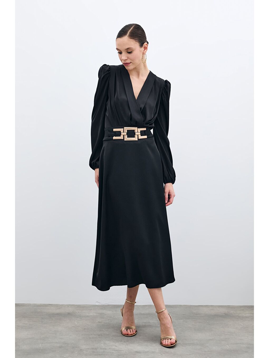 Bel Aksesuarlı Saten Krep Etek - Siyah-2