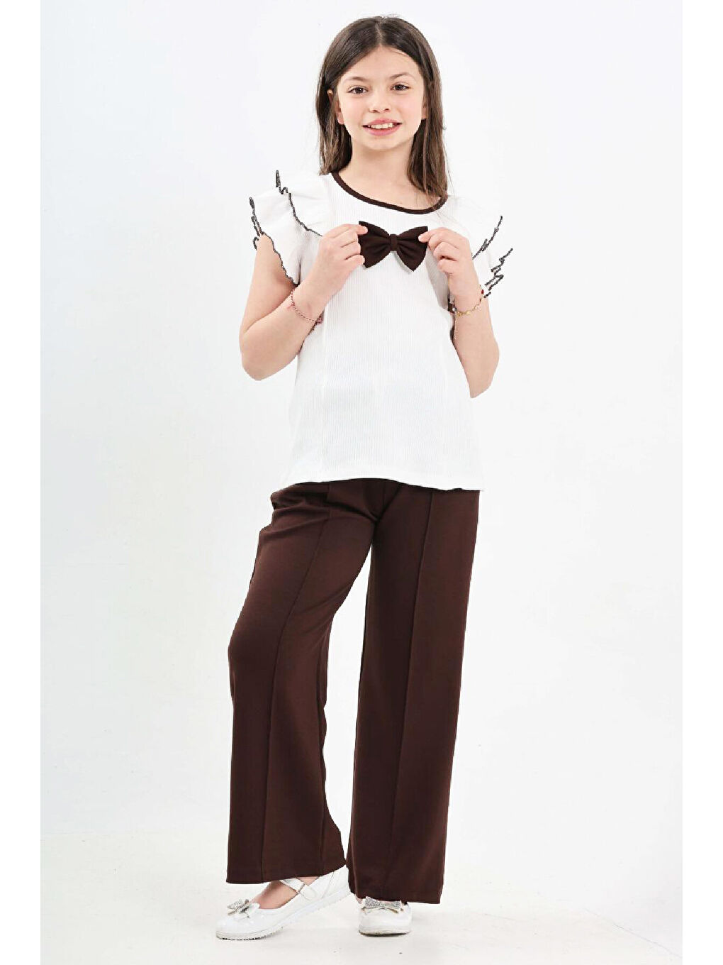 Kahverengi Kız Çocuk Çift Omuz Fırfırlı ve Fiyonklu Alt -Üst Takım 7-12 Yaş 12571-2