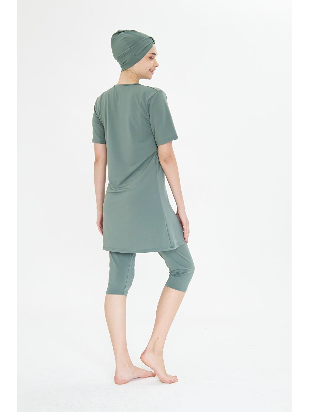 Kısa Kollu Elastanlı Yarı Kapalı Tesettür Mayo Yeşil 3484-Y-5