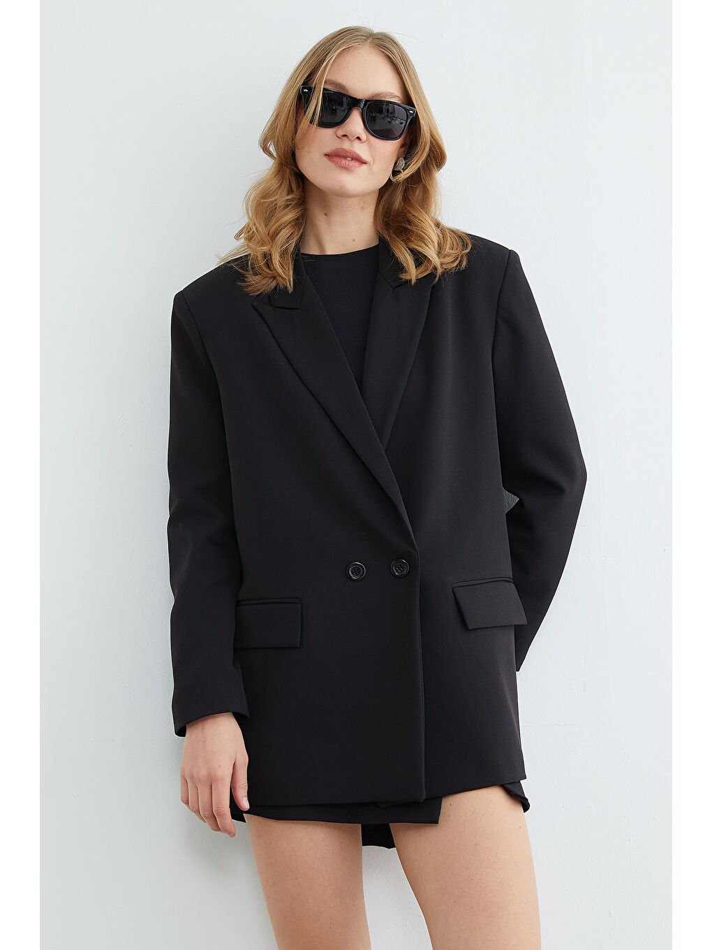 Siyah Kruvaze Kapama Oversize Blazer Ceket-1