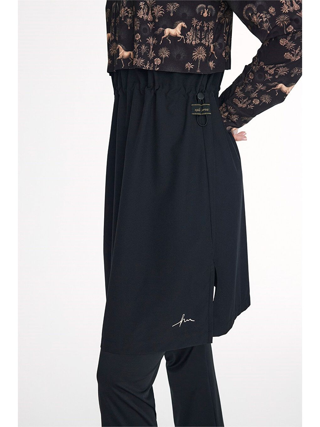 Vaha Koleksiyonu Desenli Siyah 5 Parça Tam Tesettür Mayo Takımı 6035-9