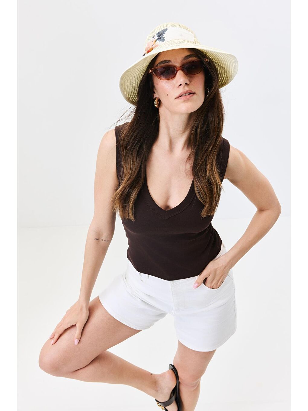 Ekru Siperli Hasır Plaj Şapkası Y25730-29 Krem