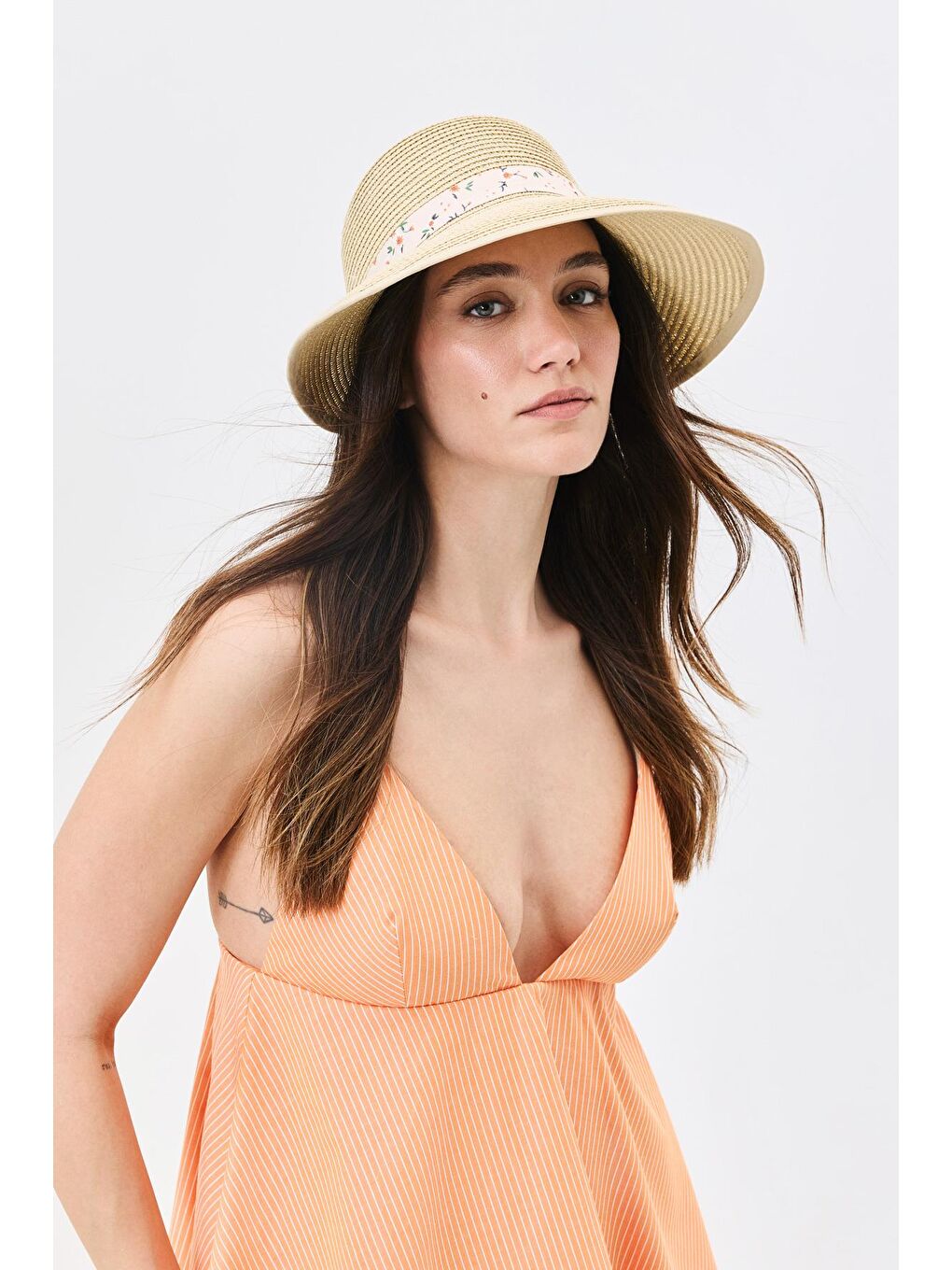 Siperli Hasır Plaj Şapkası Y25730-28 Bej-1