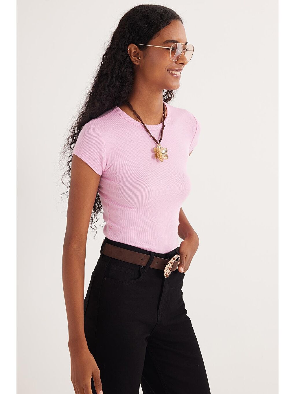 Kadın Slim Fit Dar Kesim Bisiklet Yaka Modal Kumaş Pembe Bluz-3