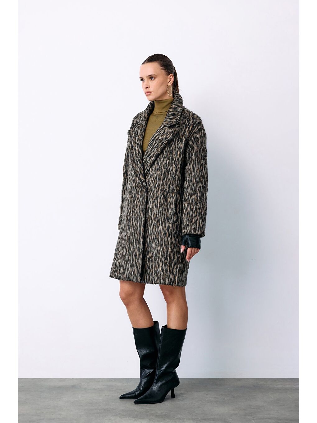 Siyah Cepli Leopar Kaban - Leopar-2