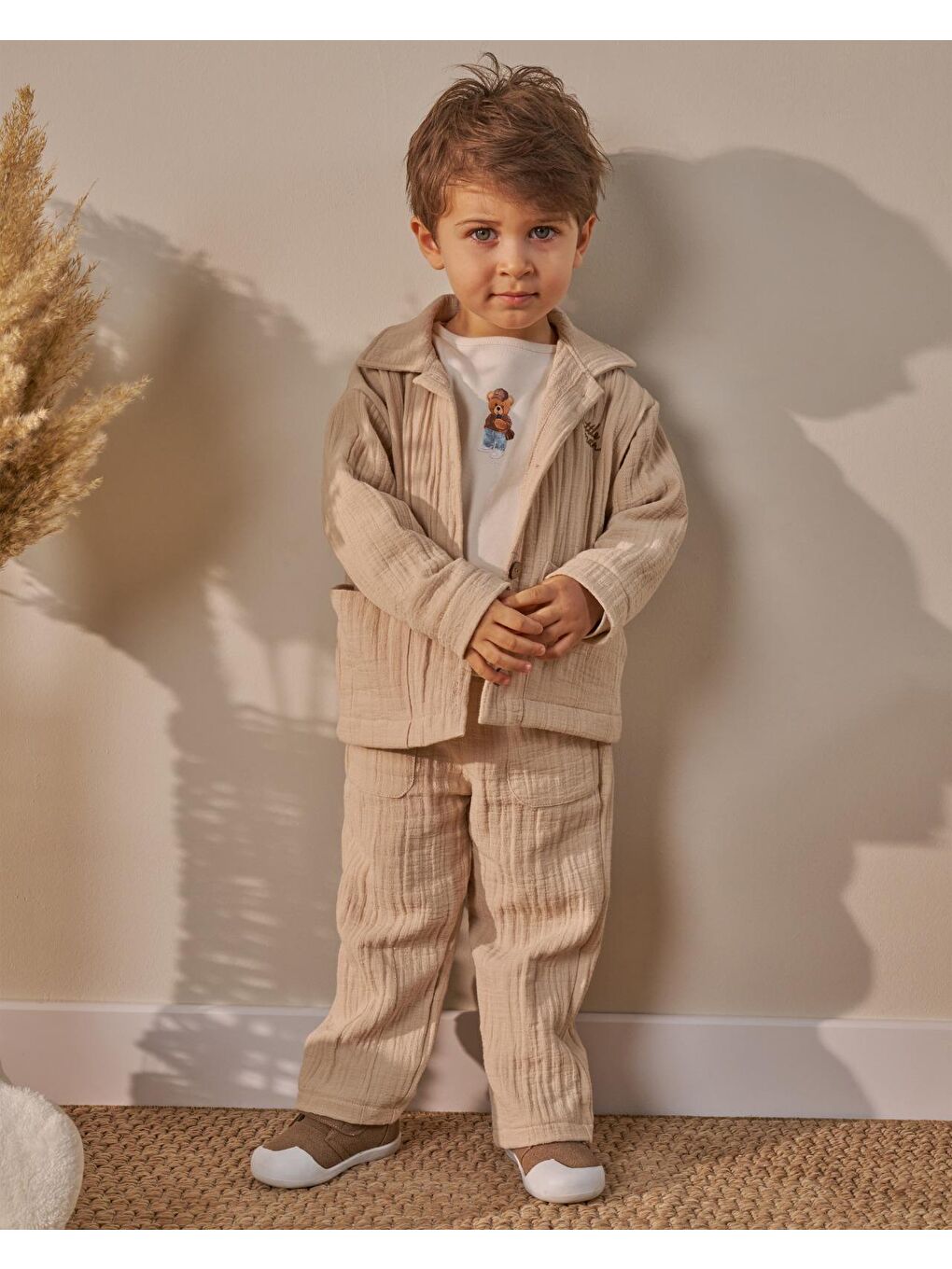 Erkek Çocuk Pamuklu Bej Müslin Ceketli T-Shirtli Pantolon Takım-1