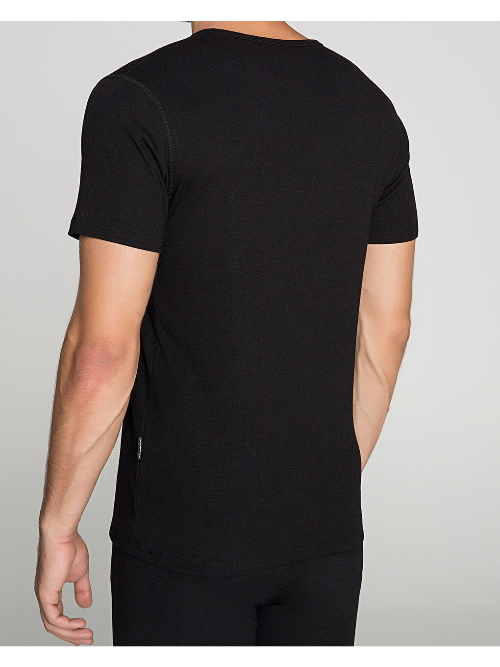 Siyah Masla Termal Kısa Kol Fanila SİYAH-1