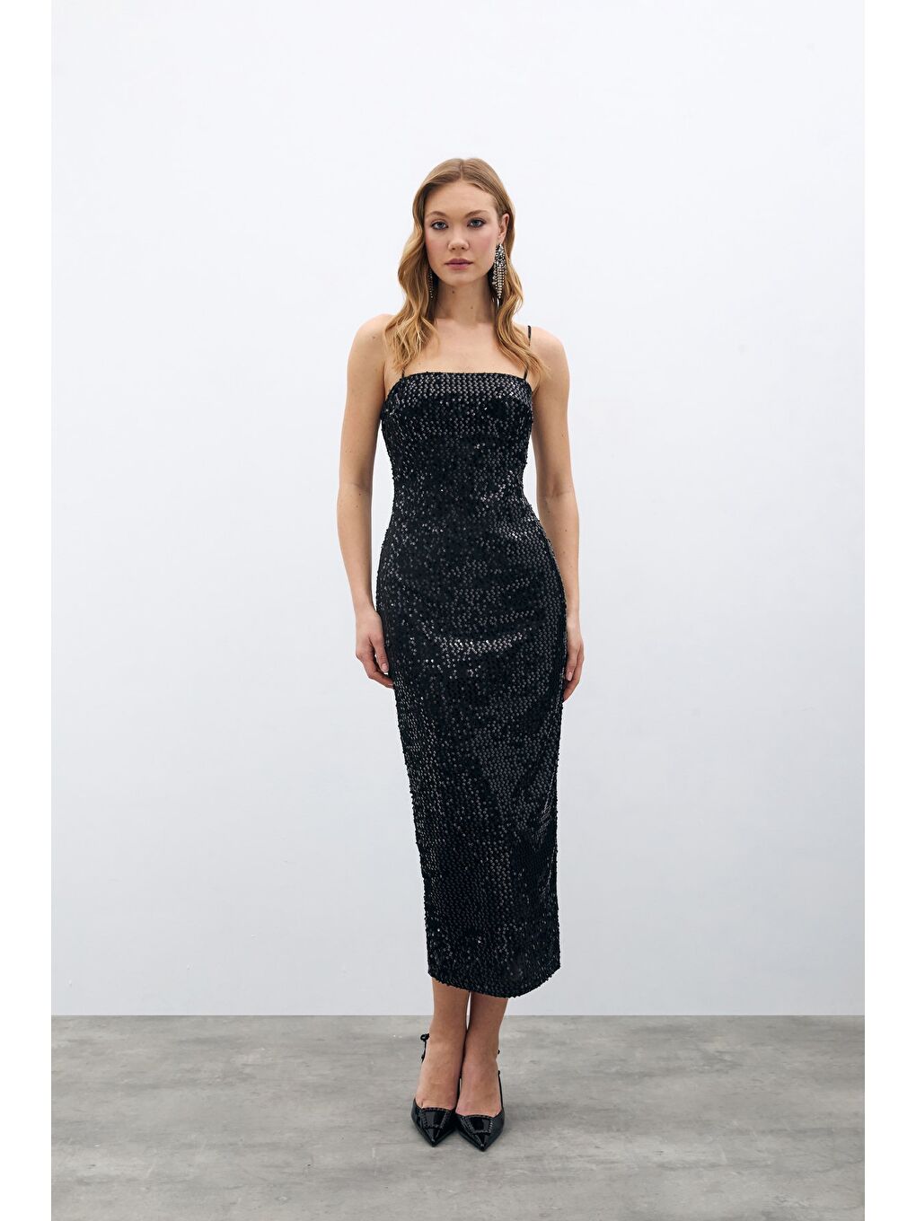 Kadife Payetli Uzun Elbise - Siyah