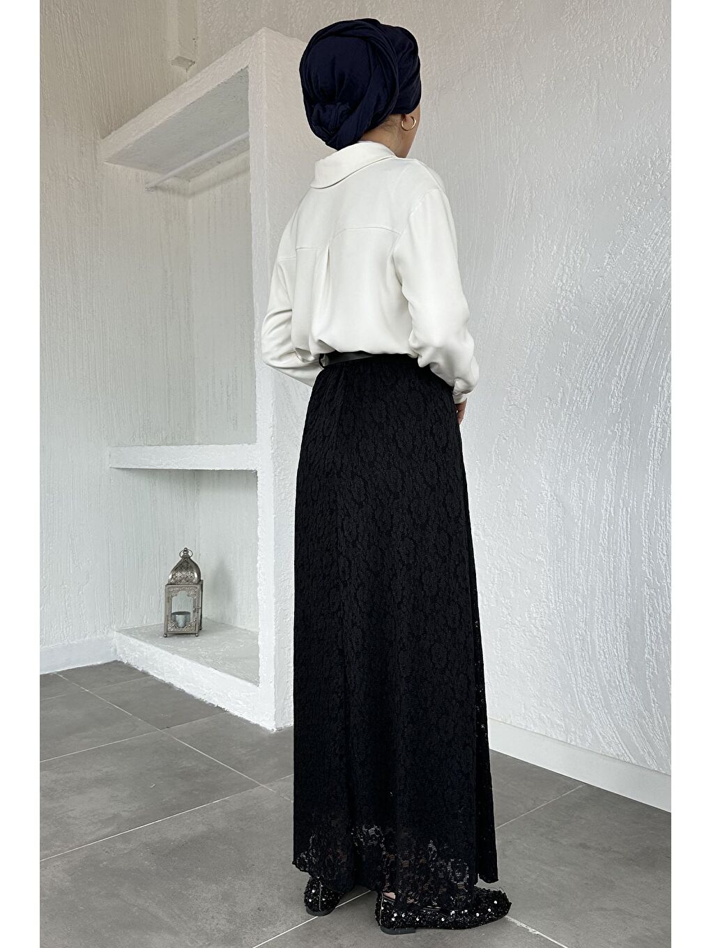 Siyah Bel Lastikli Güpürlü Kemer Aksesuarlı Elastanlı Tesettür Etek-4