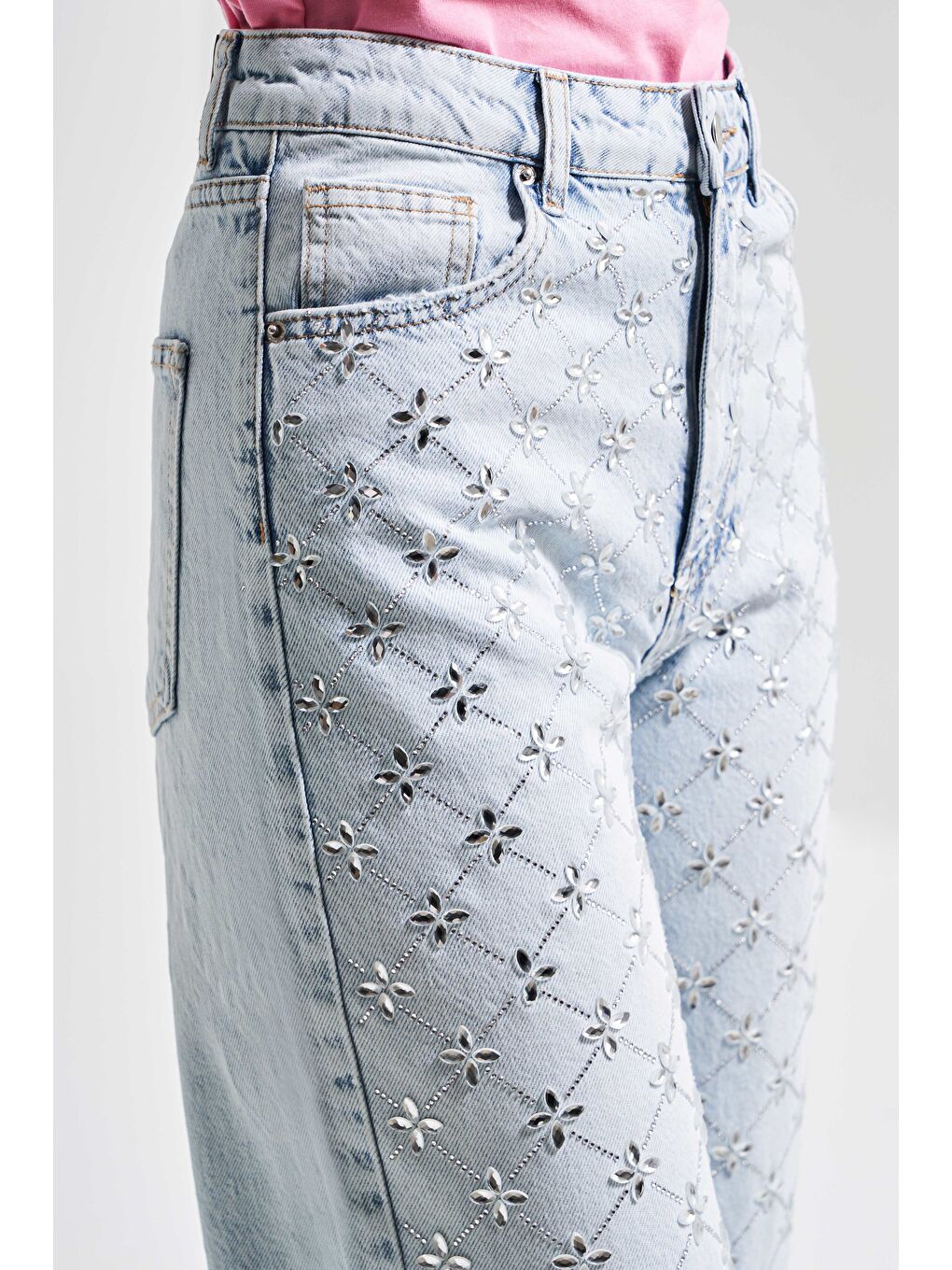 Mavi Kadın Snow Jean Rengi 4s5-100 Straight Fit Parlak Taşlı %100 Pamuk Tasarım Denim Jean-1