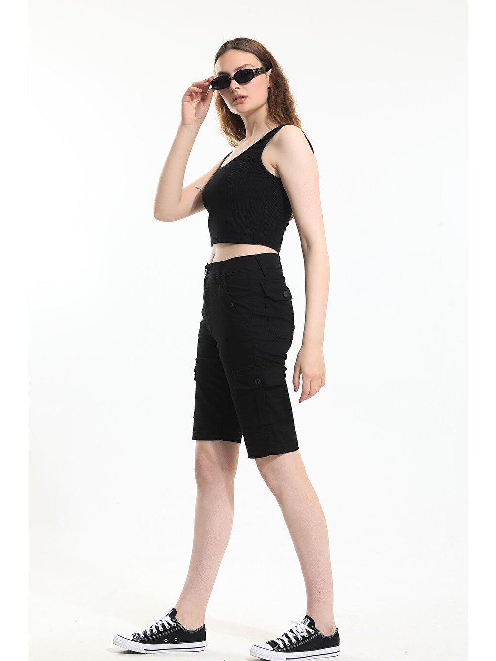 Siyah Slim Fit None Denim Yandan Cepli Esnek Kumaş Kadın Kargo Şort