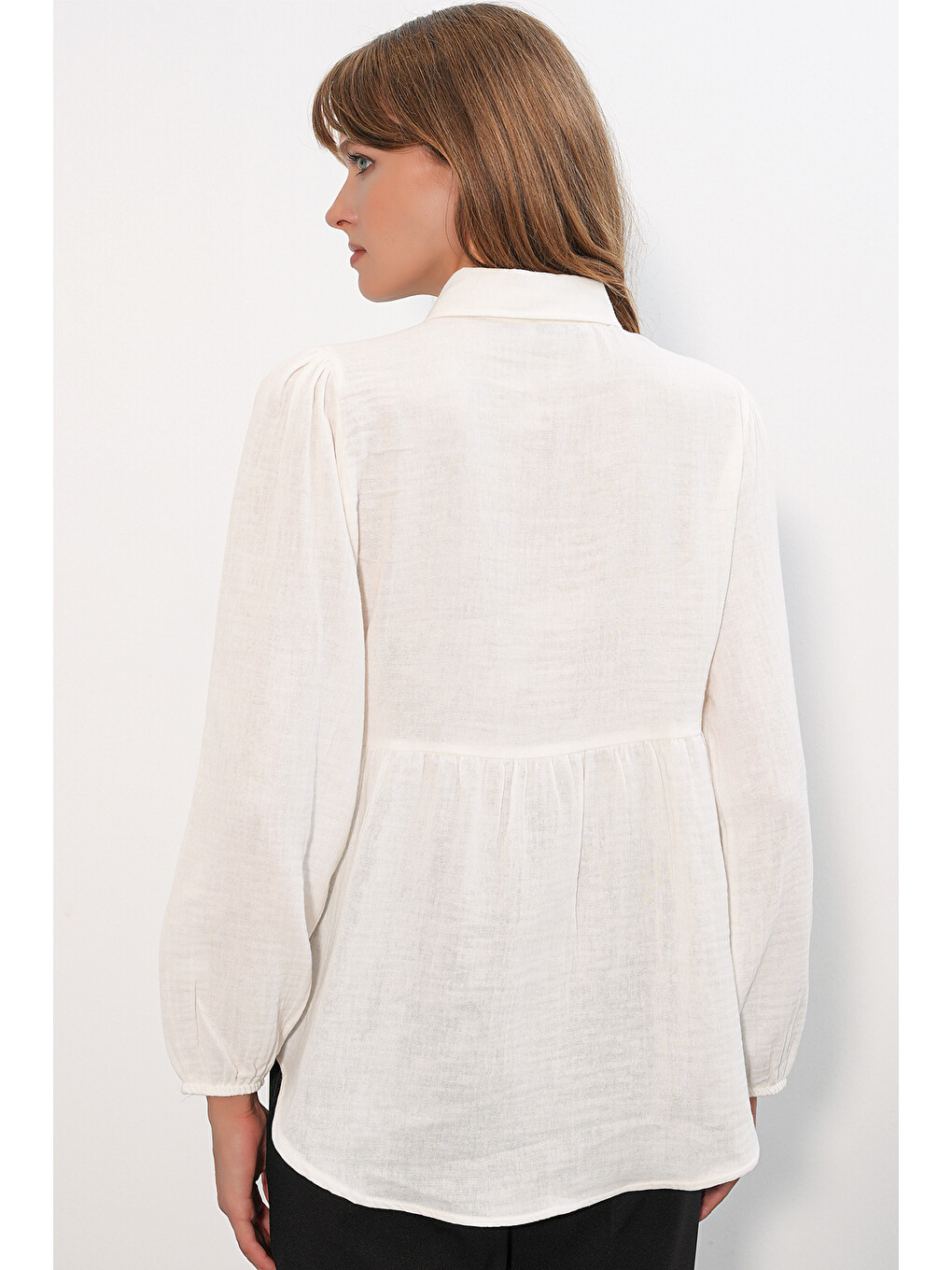 Kadın Dokulu Oversize Keten Gömlek 20381 - Beyaz-5