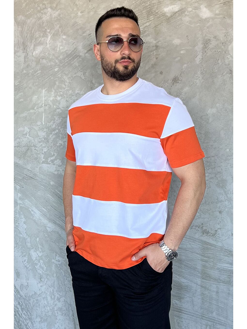 Beyaz Bisiklet Yaka Parçalı Erkek Tişört