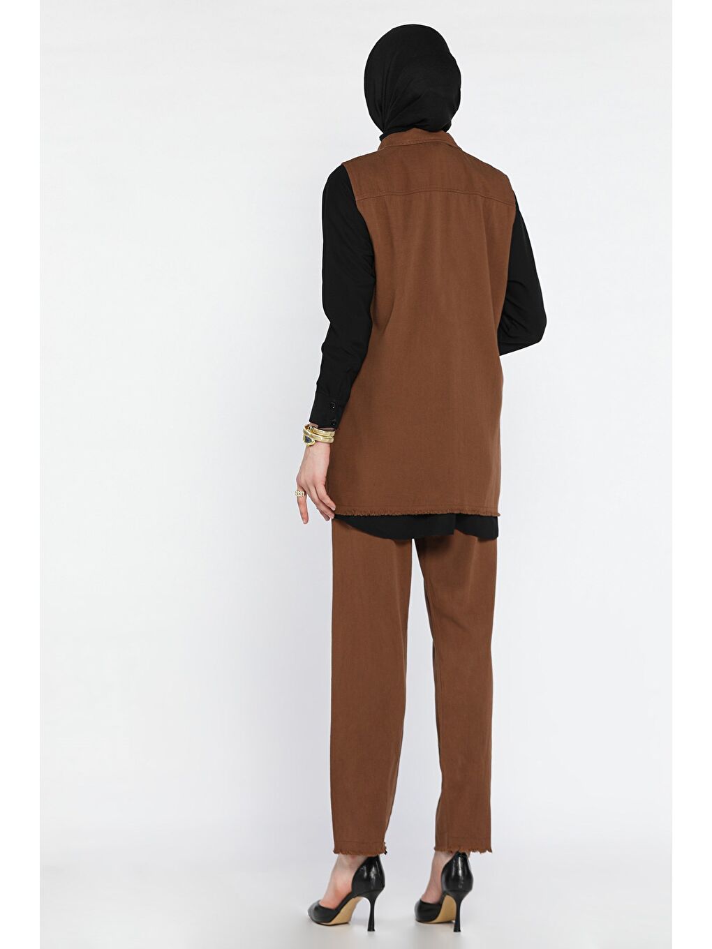 Kahverengi Tesettür Gabardin Yelek Pantolon İkili Takım-4