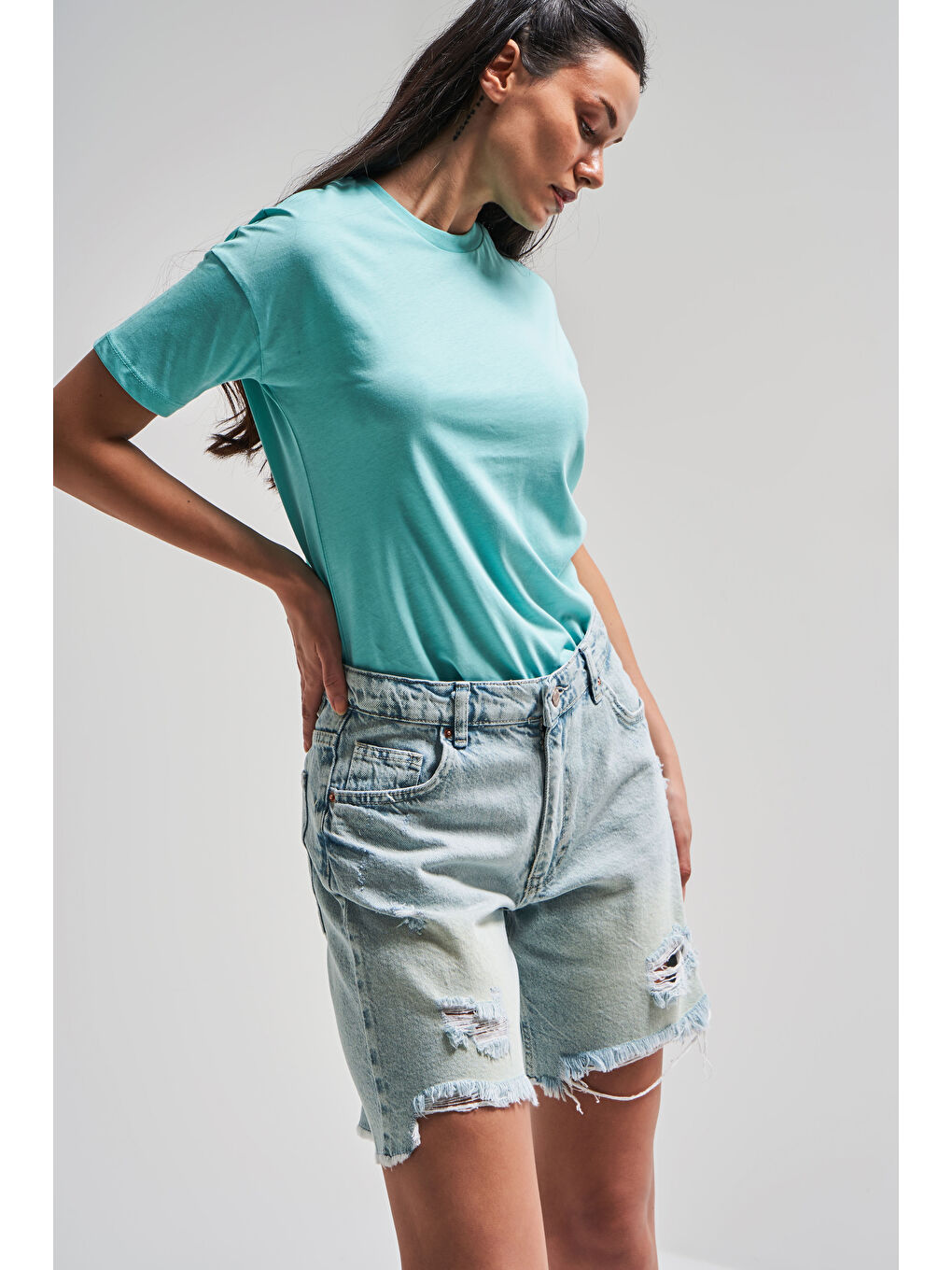 Yeşil Kadın G Jean Rengi 12s5 80 Midi Boy Yırtık Detaylı  100 Pamuk Denim Şort-1