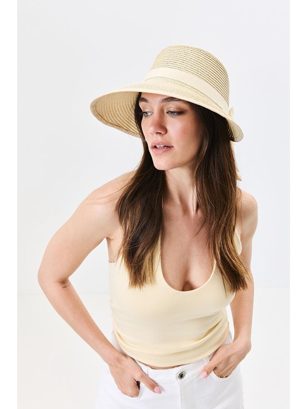 Siperli Hasır Plaj Şapkası Y25730-27 Bej-1