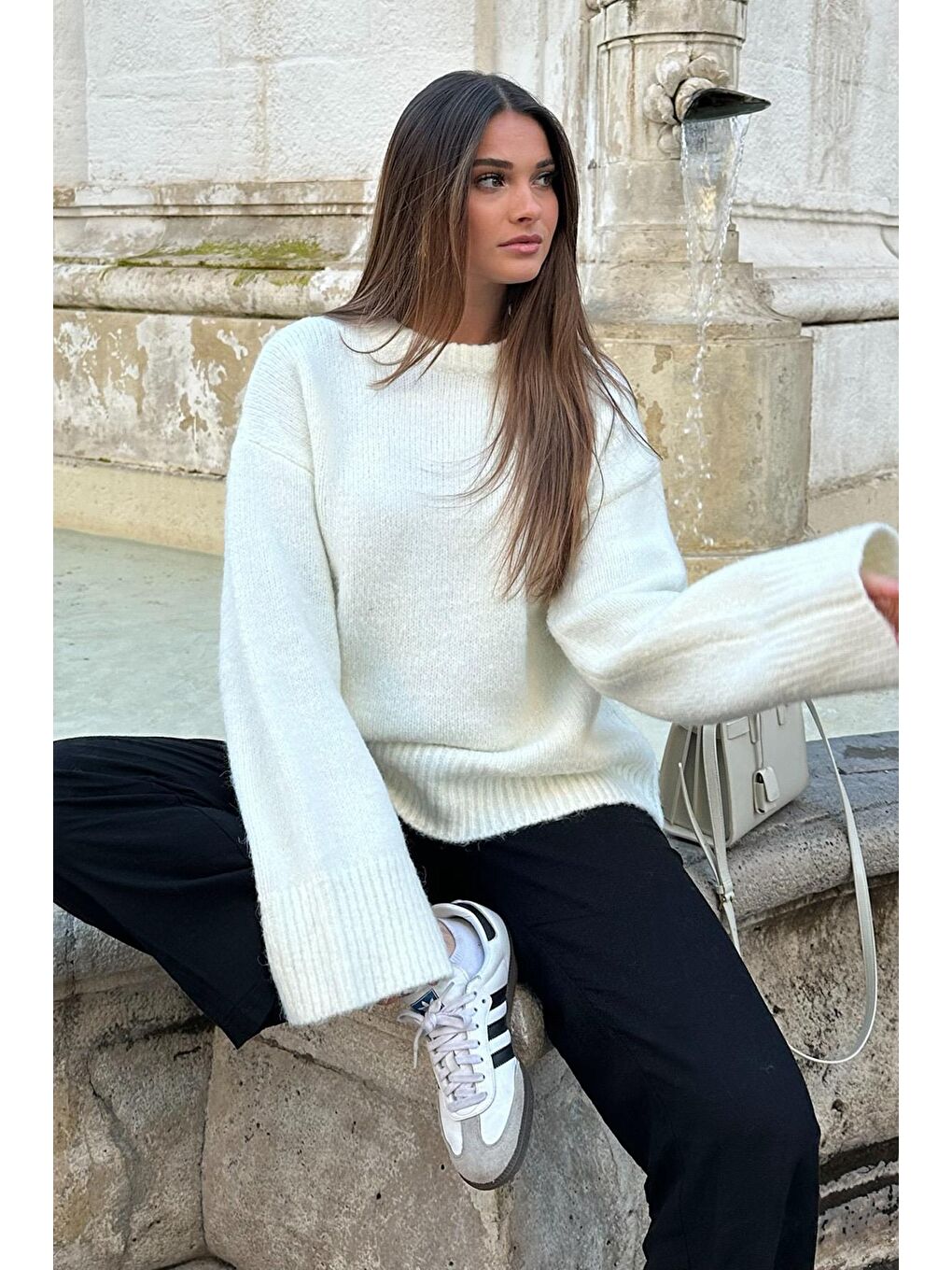 Beyaz Bisiklet Yaka Oversize Triko Kazak Mg1972-5